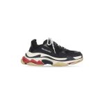 Men’s Triple S Sneaker in Black